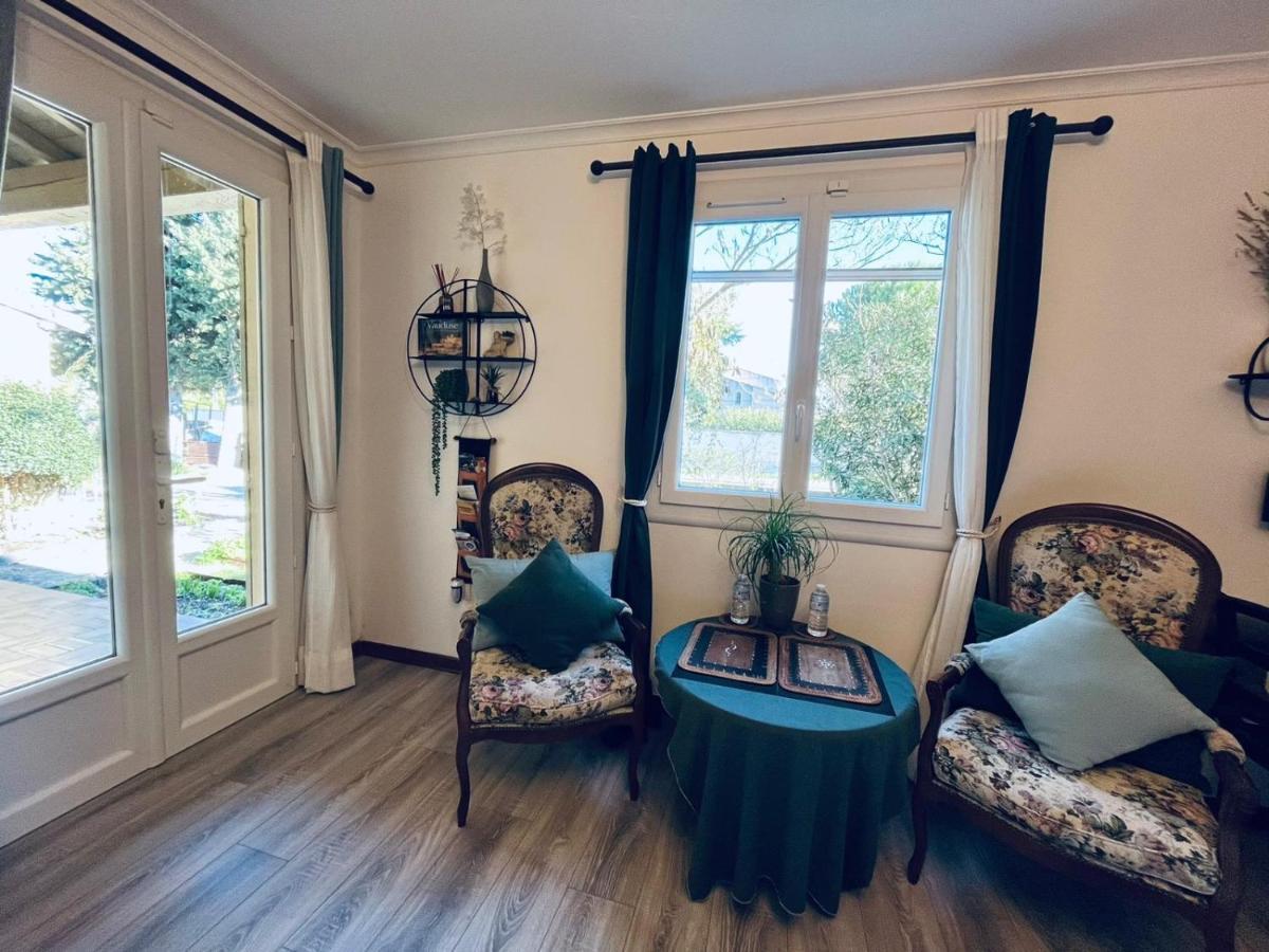 La Maison Du Chemin Des Prairies Morieres-les-Avignon Екстериор снимка